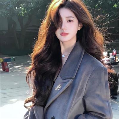 捡到被退婚大小姐的我，教会她做坏坏的事